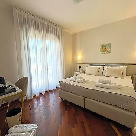 Costa 4*